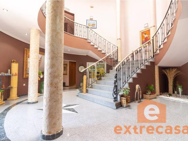 Chalet en venta en Badajoz, Las Vaguadas. Exclusivo chalet en venta en Las Vaguadas. Chalets.