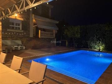 Chalet en venta en Badajoz, Las Vaguadas. EXCLUSIVO CHALET EN LAS VAGUADAS, BADAJOZ TU NUEVO HOGAR TE ESPERA!. Chalets.