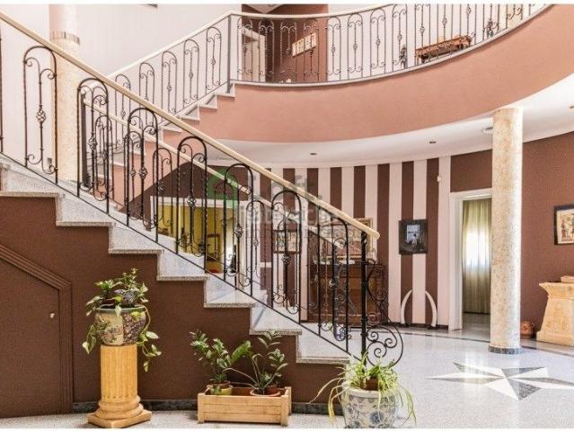 Chalet en venta en Badajoz, Las Vaguadas. CHALET INDEPENDIENTE EN LAS VAGUADAS. Chalets.