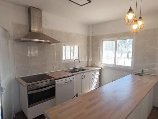 Chalet en venta en Badajoz, Pedanías de Badajoz. CASA CHALET INDEPENDIENTE EN VENTA EN BOTOA, TODO ESCRITURADO HIPOTECABLE. Chalets.