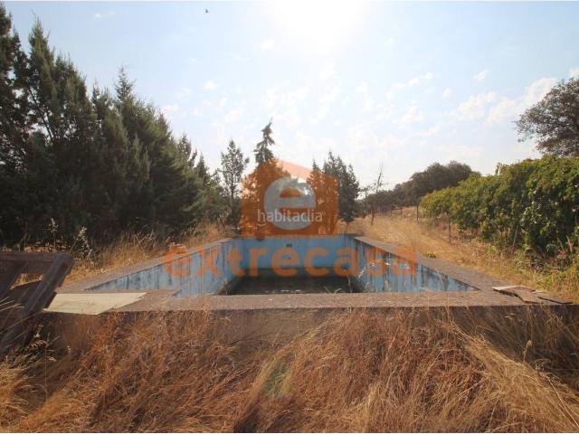 Chalet en venta en Badajoz, Pedanías de Badajoz. Venta de una parcela con vivienda en Botoa. Chalets.