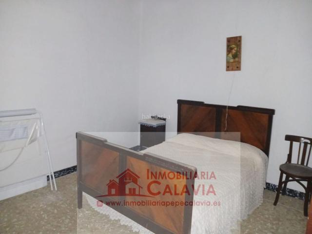 Chalet en venta en Baeza. CHALET EN LA YEDRA REF. 1139. Chalets.