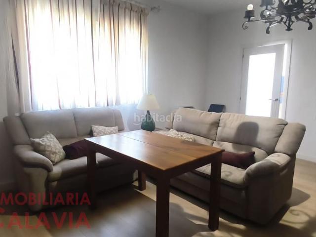Chalet en venta en Baeza. PRECIOSO CHALET REFORMADO LA YEDRA. Chalets.