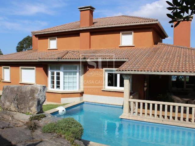 Chalet en venta en Baiona. Chalets.