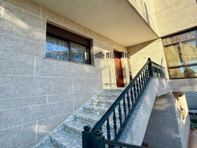 Chalet en Venta en Baiona, Pontevedra
