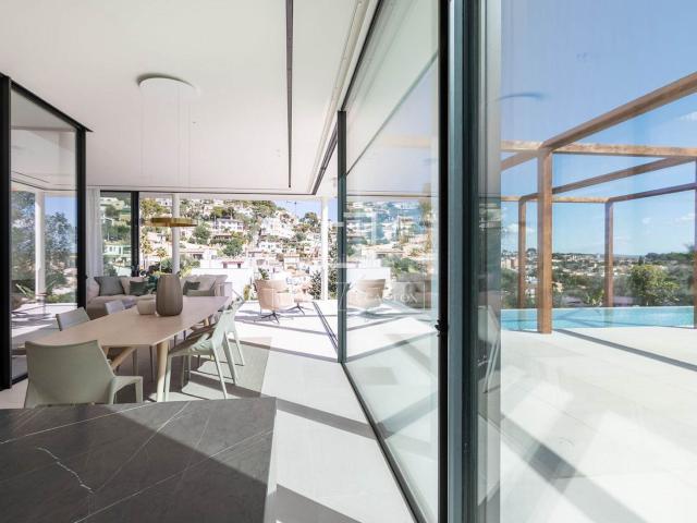 Chalet en venta en Baleares Calvià, Cas Català Illetes. Villa de nueva construcción de 4 dormitorios en venta en Génova, Palma de Mallorca, España. Chalets.