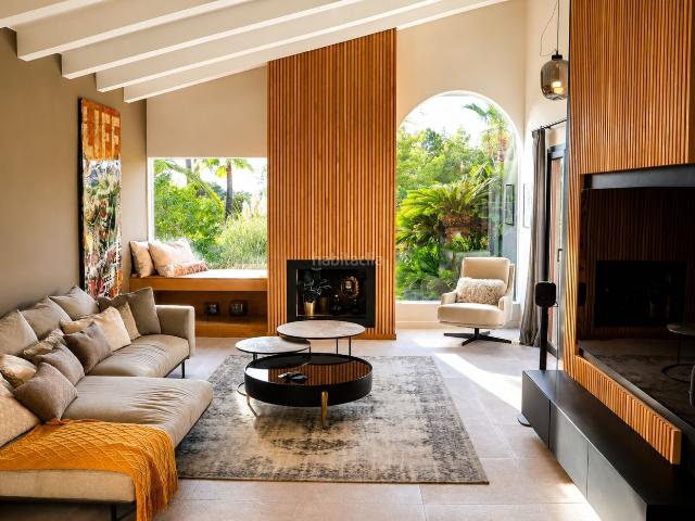 Chalet en venta en Baleares Calvià, Santa Ponça. Exceptional Frontline Golf Villa in Santa Ponsa. Chalets.