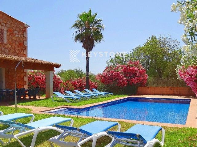 Chalet en venta en Baleares Campos, Zona Rústica Interior. Precioso chalet entre Campos y Santanyí. Chalets.
