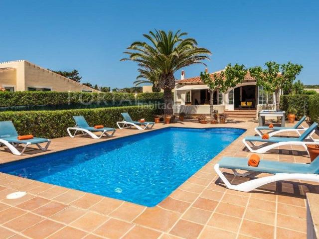 Chalet en venta en Baleares Ciutadella de Menorca, Cala en Blanes. Chalet independiente con licencia turística en Calan Blanes. Chalets Ciutadella de.