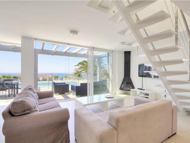 Chalet en venta en Baleares Alaior, Son Bou Sant Jaume. Impresionantes vistas al mar y licencia turística en Torre Solí Nou Son Bou. Chalets.
