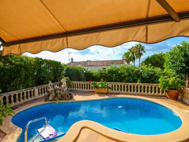 Chalet en venta en Baleares Alcúdia, Port d´Alcúdia Platja dÁlcúdia. Chalet pareado en venta en la privilegiada urbanización de Alcanada. Chalets.