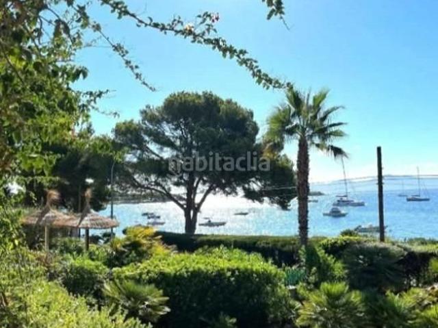 Chalet en venta en Baleares Alcúdia, Port d´Alcúdia Platja dÁlcúdia. Excepcional villa en primera línea de mar en Alcudia. Chalets.