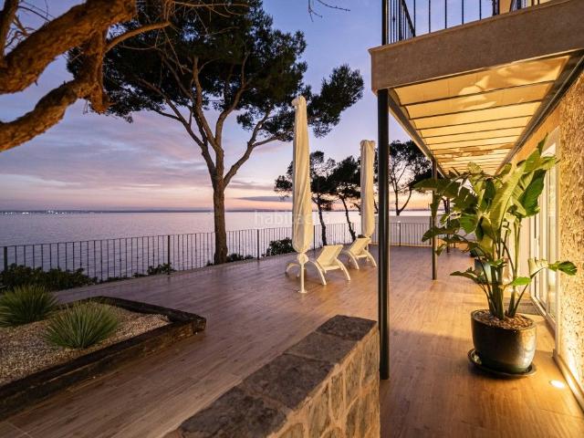 Chalet en venta en Baleares Alcúdia, Port d´Alcúdia Platja dÁlcúdia. Villa frente al mar a la venta en una zona exclusiva de Alcudia, Mallorca. Chalets.