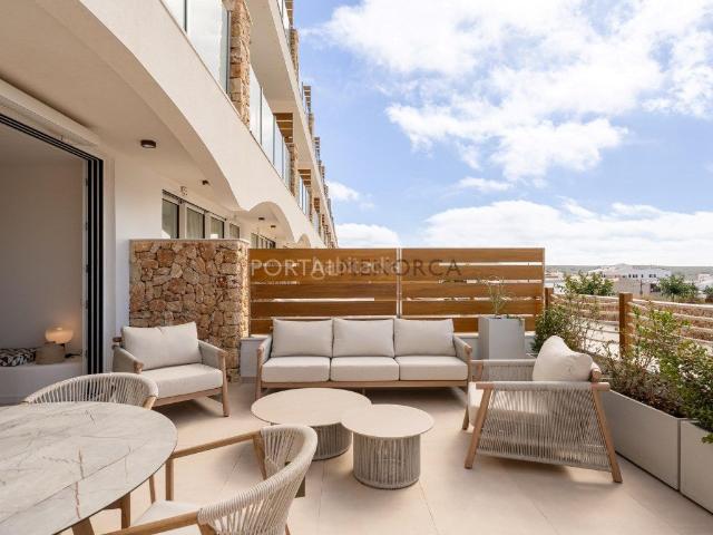 Chalet en venta en Baleares Es Mercadal, Fornells. Espacios generosos y vistas privilegiadas sobre la bahía de Fornells. Chalets Es.