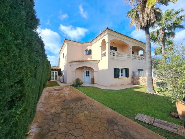 Chalet en venta en Baleares Llucmajor, Maioris Puig de Ros. Residencia con piscina privada en Puig de Ros. Chalets.