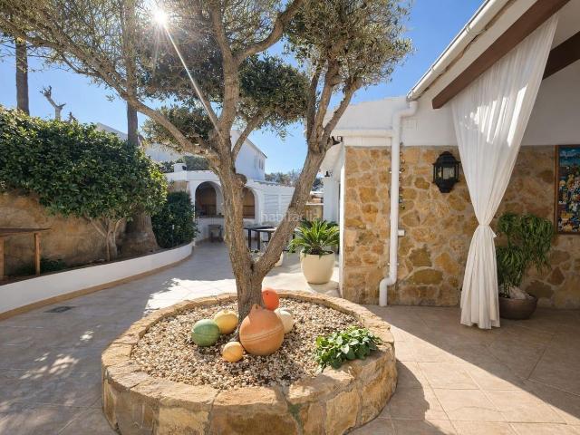 Chalet en venta en Baleares Llucmajor, Badia Blava Badia Gran Tolleric. Impresionante Pareado en Llucmajor con Vistas al Mar. Chalets.