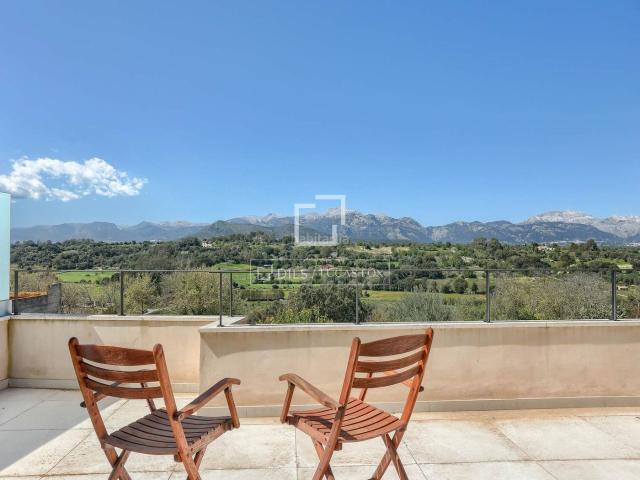 Chalet en venta en Baleares Llubí. Casa villa Excelentes de 3 dormitorios en venta en Llubí, Islas Baleares. Chalets.