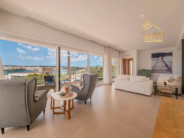Chalet en venta en Baleares Maó Mahón, Cala Llonga Sa Mesquida. CHALET EN CALA LLONGA CON VISTAS AL MAR Y PISCINA Y GARAJE. Chalets Maó.