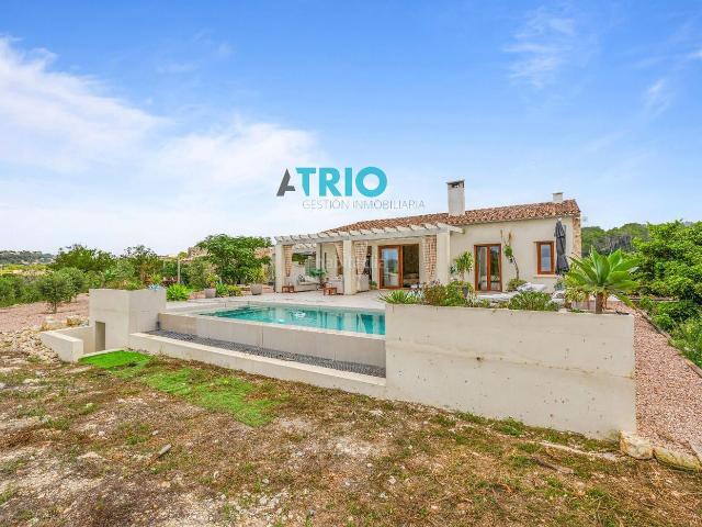 Chalet en venta en Baleares Sant Joan. SANT JOAN CASA DE CAMPO NUEVA CON 18.000 M2. Chalets Sant.