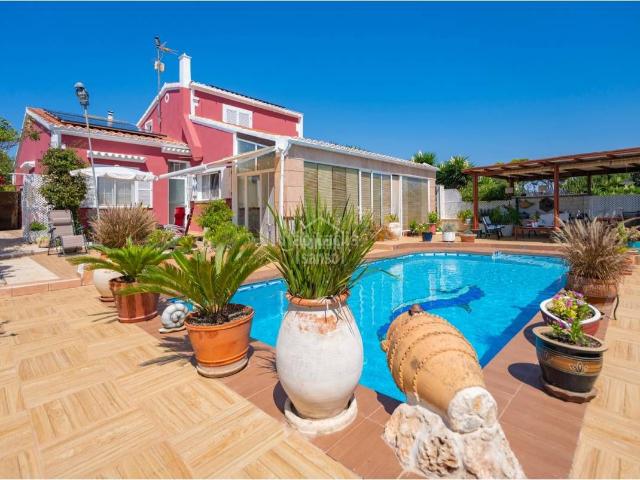 Chalet en venta en Baleares Sant Lluís, Binibèquer. Vivir, sentir, disfrutar todo el año en Binibeca, Menorca. Chalets Sant.