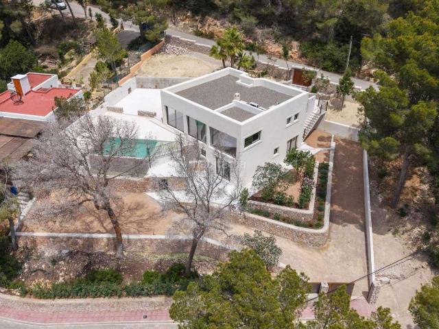 Chalet en venta en Baleares Santa Eulària, Santa Eulària des Riu. Chalets Santa.