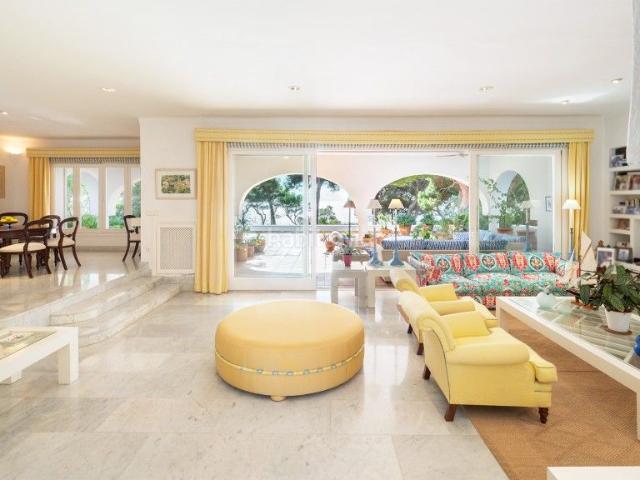 Chalet en venta en Baleares Santanyí, Cala d´Or. Magnifica villa en primera línea con acceso al mar en Porto Petro. Chalets.