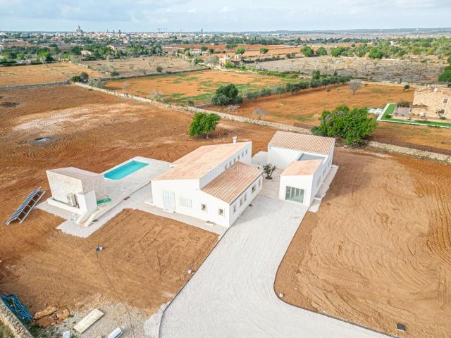 Chalet en venta en Baleares Santanyí, Cala d´Or. Chalet con piscina en Santanyí. Chalets.