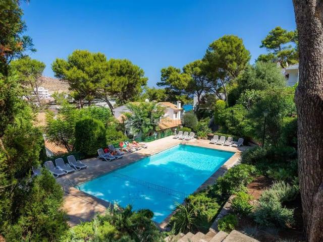 Chalet en venta en Baleares Pollença, Cala Sant Vicenç. Villa con jardín en venta en Cala San Vicente, Norte de Mallorca. Chalets.
