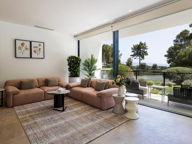 Chalet en venta en Baleares Palma de Mallorca, Son Vida. Villa exclusiva en Son Vida con vistas al golf, diseño contemporáneo y esencia mediterránea. Chalets Palma de.