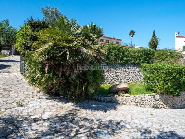 Chalet en venta en Baleares Puigpunyent. Solar con casa y con vistas hasta el mar en Galilea. Chalets.