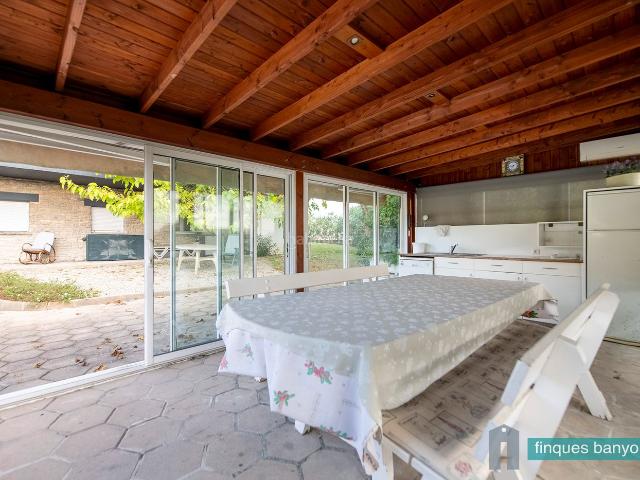 Chalet en venta en Banyoles. Casa tipus Xalet a Banyoles. Chalets.