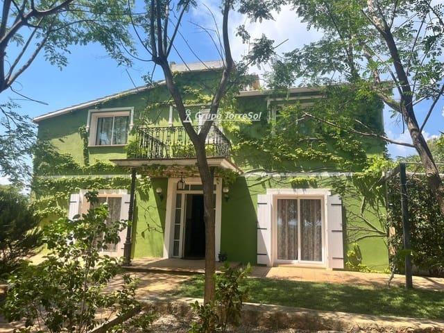 Chalet en venta en Banyeres del Penedès, Tarragona