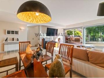 chalet en Venta en Barcelona. EGYB T433