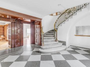 Chalet en venta en Barcelona, Pedralbes. Casa disponible en Avenida Pearson. Chalets.
