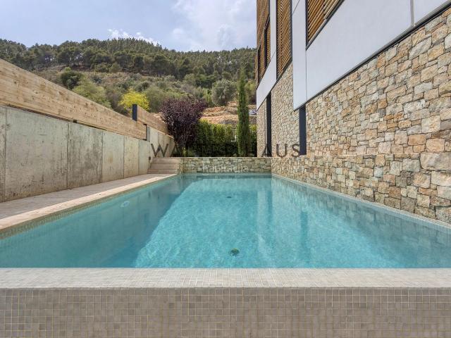 Chalet en venta en Barcelona, Sarrià. Casa a la venta en Can Caralleu, Sarriá, Barcelona. Chalets.