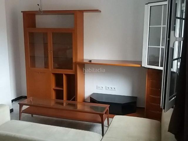 Chalet en venta en Barcelona, Torre Baró. chalet reformado con preciosas vistas al castillo de Torre Baró. Chalets.
