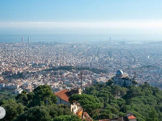 Chalet en venta en Barcelona, Vallvidrera Tibidabo Les Planes. Funicular de Vallvidriera. Chalets.