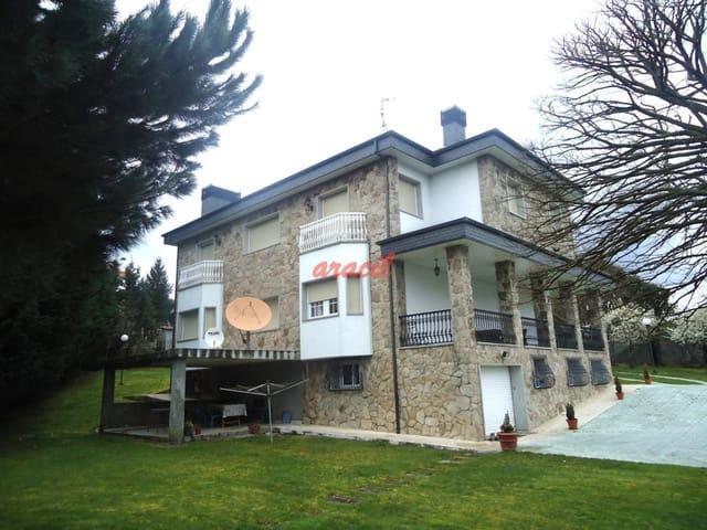 Chalet en venta en Barbadás, Orense
