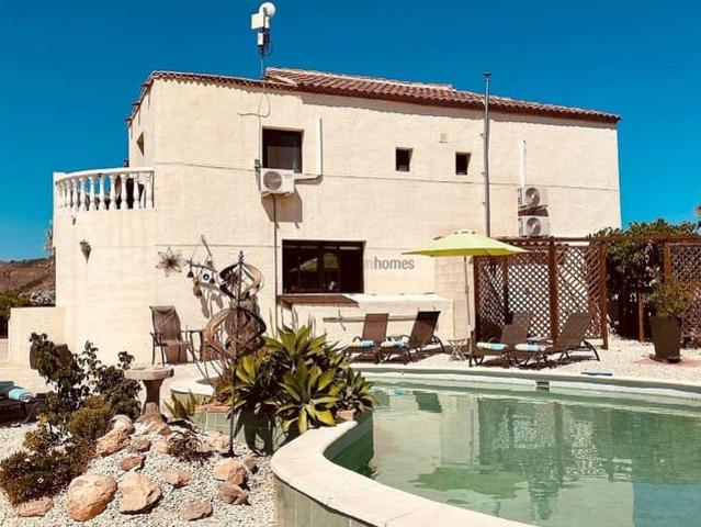 Chalet en venta en Barbarroja, Alicante