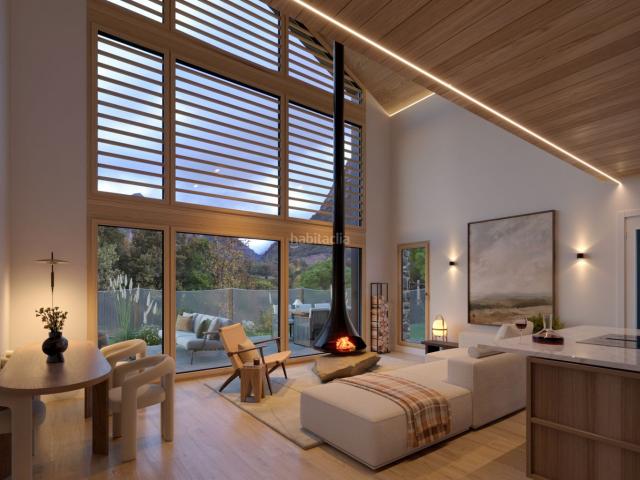 Chalet en venta en Barbastro. Chalets.