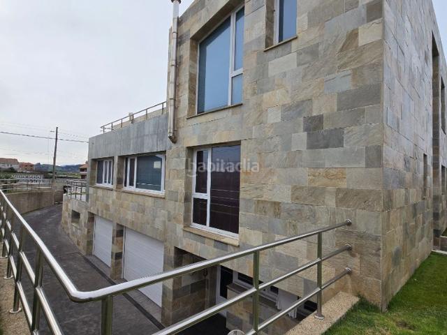 Chalet en venta en Bareyo, Ajo. CHALET LUJO FARO AJO. Chalets.