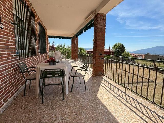 Chalet en venta en Barraco El. NO COBRAMOS HONORARIOS AL COMPRADOR. TRATO DIRECTO CON LA PROPIEDAD, TOTAL TRANSPARENCIA. IMPUESTOS Y GASTOS NO INCLUIDOS. Chalets Barraco.