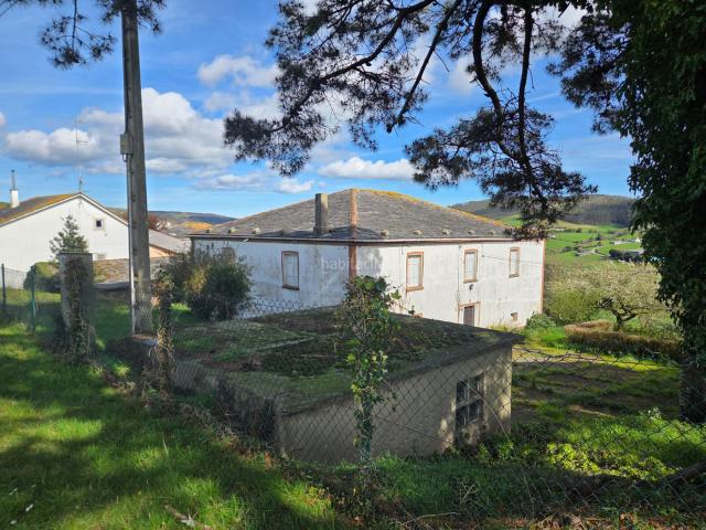 Chalet en venta en Barreiros. CASA CON FINCA EN BARREIROS. Chalets.