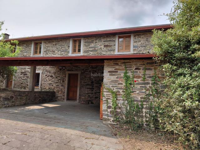 Chalet en venta en Betanzos. Chalets.