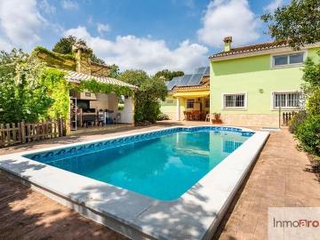Chalet en venta en Bétera, Valencia