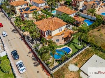 Villa en venta en Calle del Castillo, Valencia - Terraza