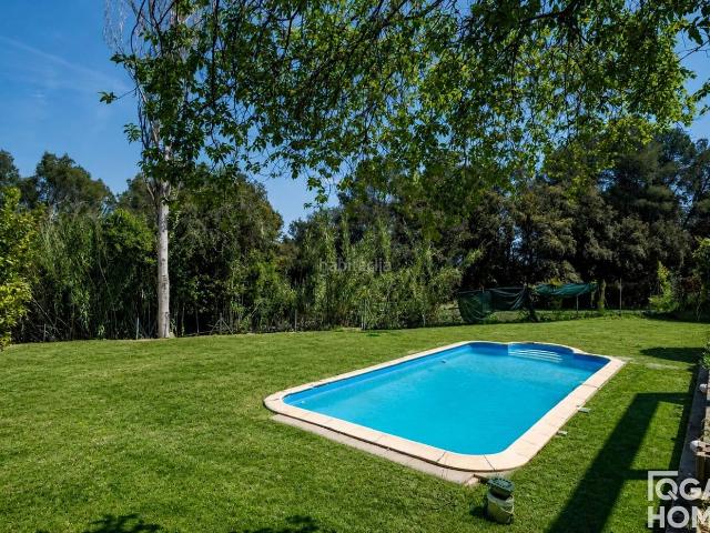 Chalet en venta en Bellaterra. Chalet Independiente en Bellaterra. Chalets.