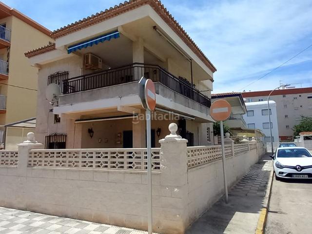 Chalet en venta en Bellreguard. CHALET INDEPENDIENTE PLAYA DE BELLREGUARD. Chalets.