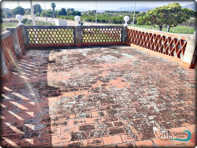 Chalet en venta en Bellreguard. SI QUIERES VIVIR CERCA DEL MAR. Chalets.