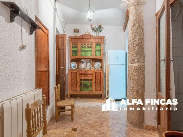 Chalet en venta en Belmonte. CASA EN VENTA EN BELMONTE. Chalets.